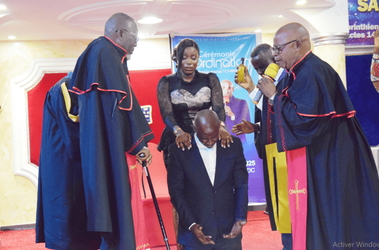 Le Berger Barnel TCHIBINDA ordonné Pasteur